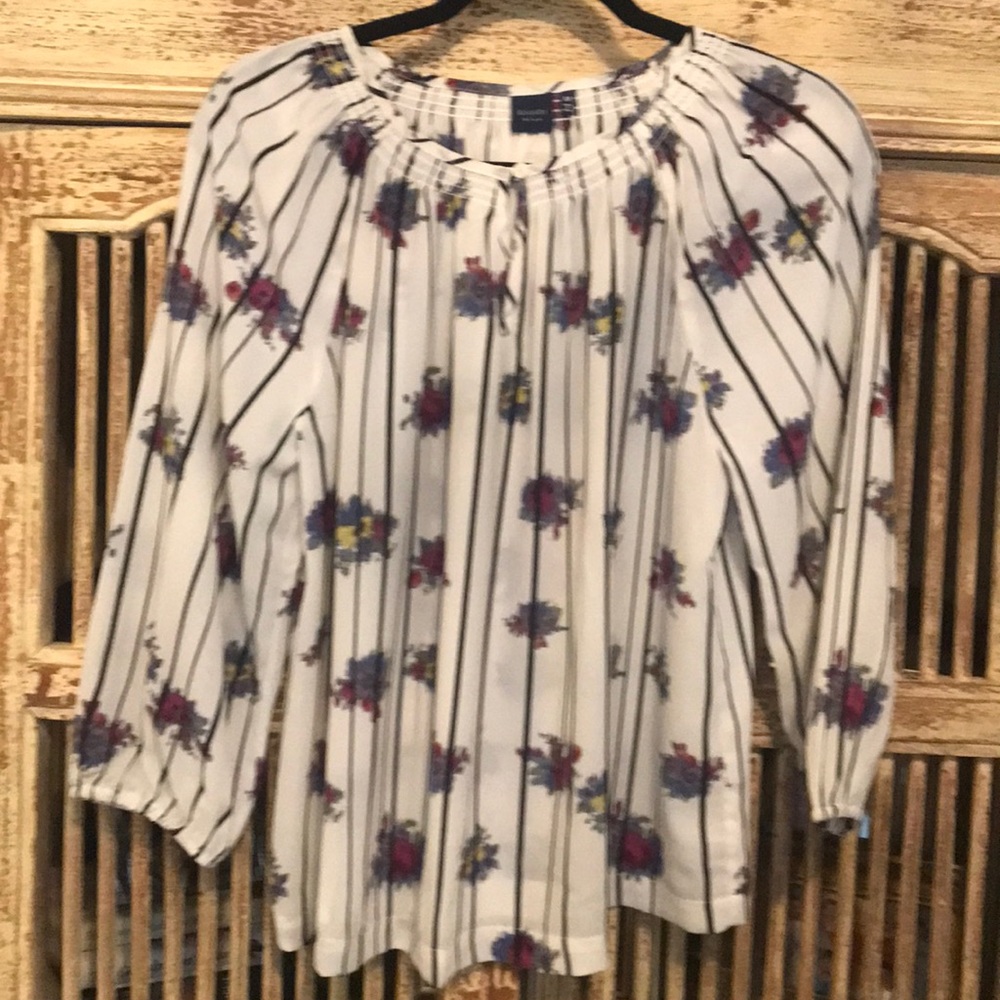 Kaari Blue peasant top